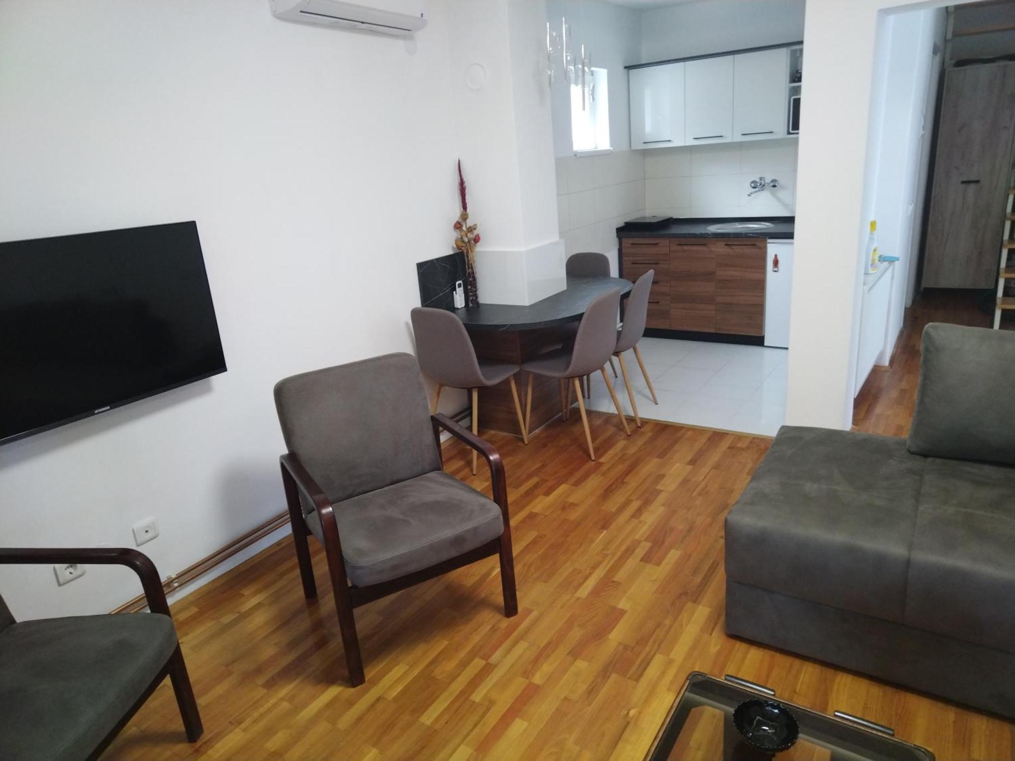 Apartmani Pause Ni Exterior foto